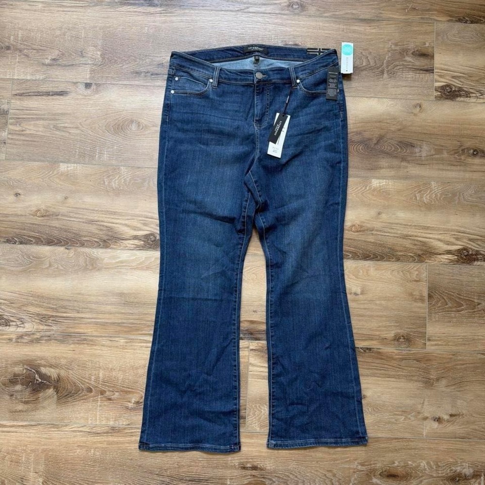 NWT Liverpool Los Angeles Eco Lucy Bootcut Jeans Dark Wash Women's 18W Plus Size